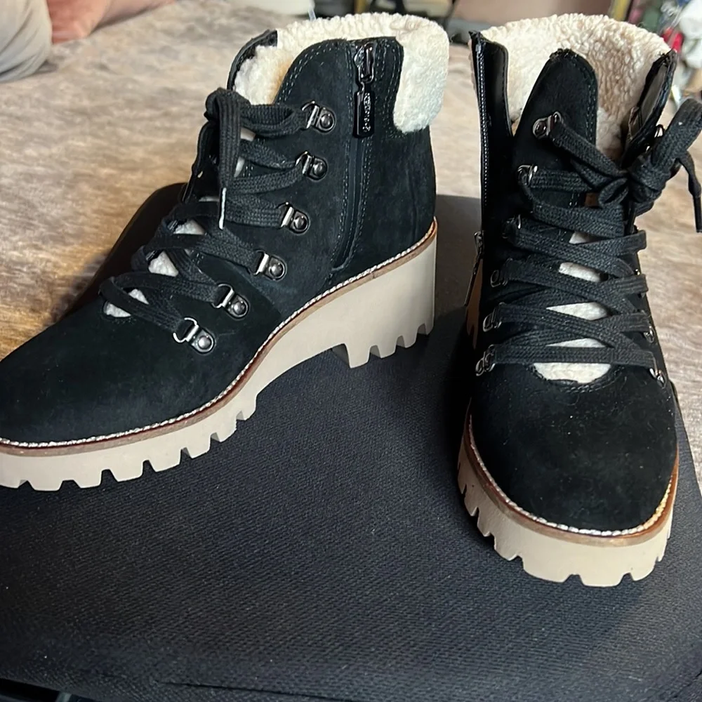 Blondo Waterproof bootie Haven size 7, dark brown - Picture 4 of 5